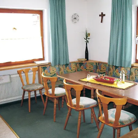 Апартаменты Haus Strolz 190W