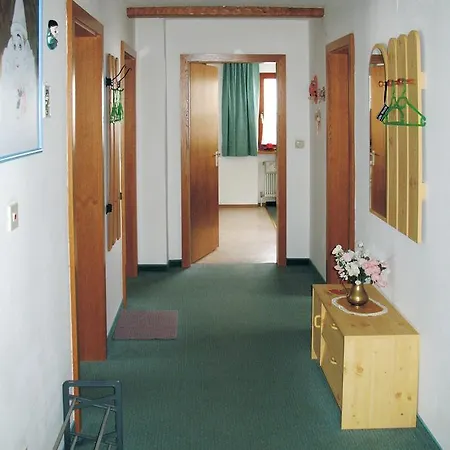 Haus Strolz 190W Апартаменты *